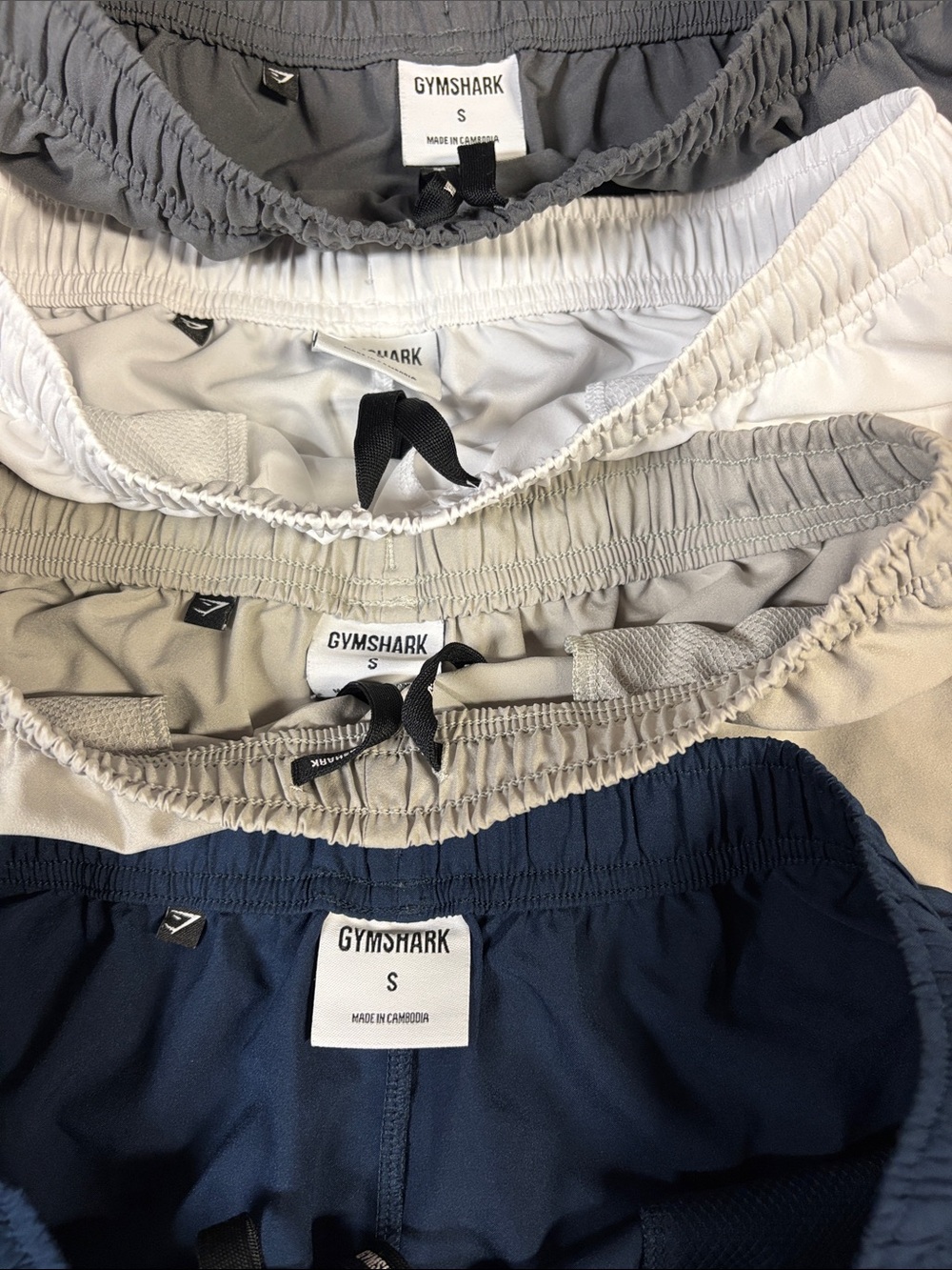 GYMSHARK Lot of 4 Men's Arrival Shorts 5" & 7" Inseam Size Small - Picture 3 of 4